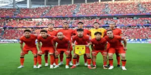 西汉姆联今夏大手笔投入：开云体育全面梳理转会市场动作与战术展望-开云体育