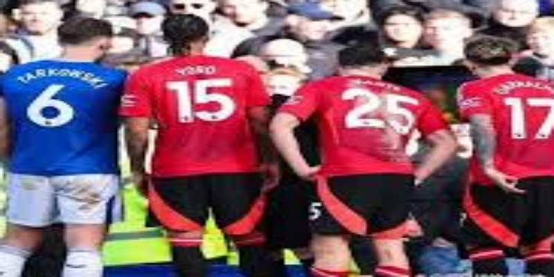 焦点战判罚放大镜-开云体育复盘曼联 vs 阿森纳的关键争议瞬间-开云体育